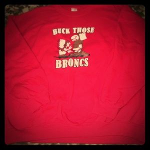 Buck those broncs  chefs  100%cotton size 2x 🏈